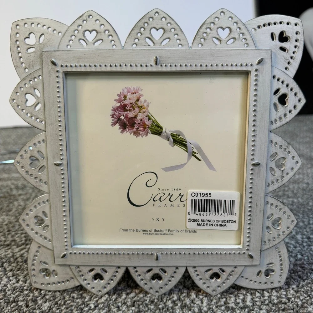 2002 Carr Frames 5x5 Photo Frame Burnes of Boston Heart Lace Border 237C1